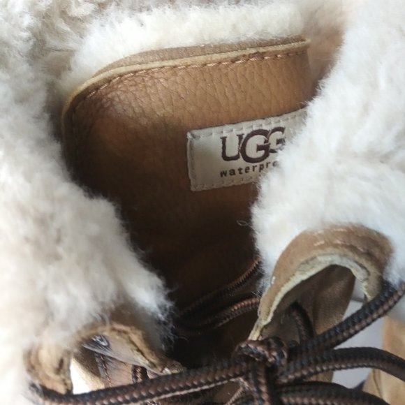 Ugg Adirondack III Tall Boots Waterproof Lace-Up Suede Leather Sherpa Size 8 - Picture 10 of 12